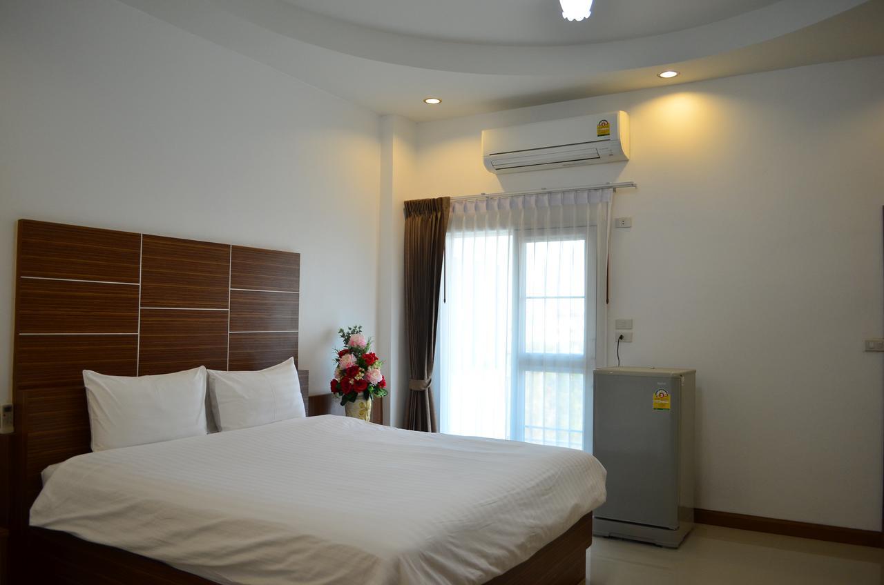 Ketsara Hotel Maha Sarakham Zimmer foto