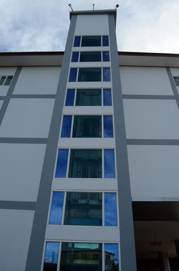 Ketsara Hotel Maha Sarakham Exterior foto